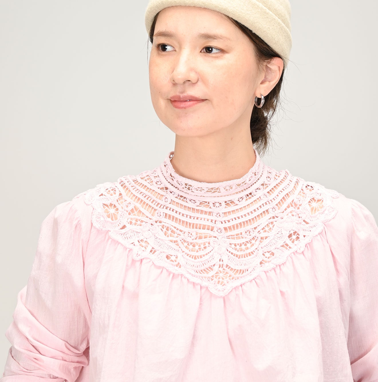 45R Khadi Ribbon Lace Blouse