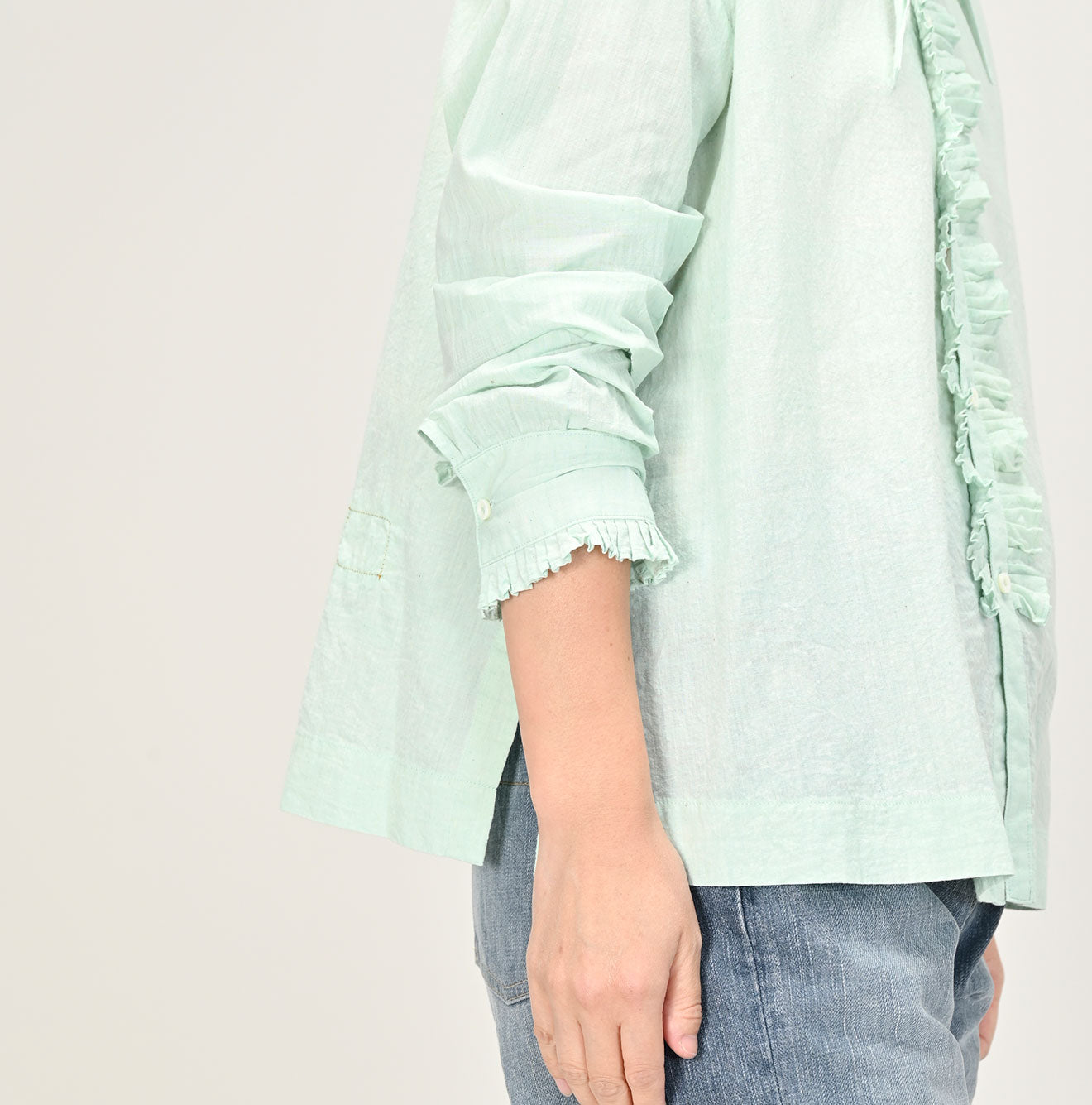 45R Khadi Tuck Frilled Bowtie Blouse