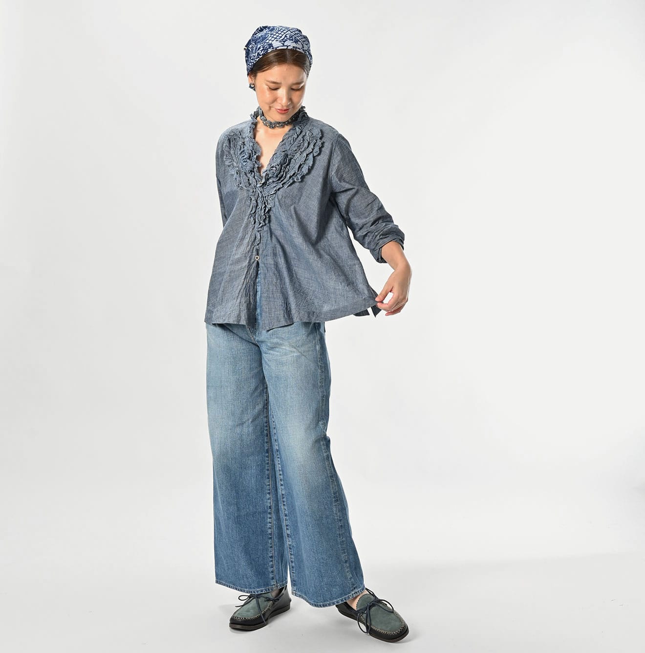 45R Ai Indigo Dungaree Khadi Frilled Cachecoeur