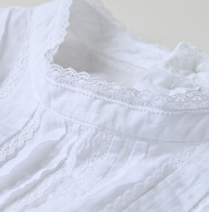 45R Khadi Tuck Lace Blouse