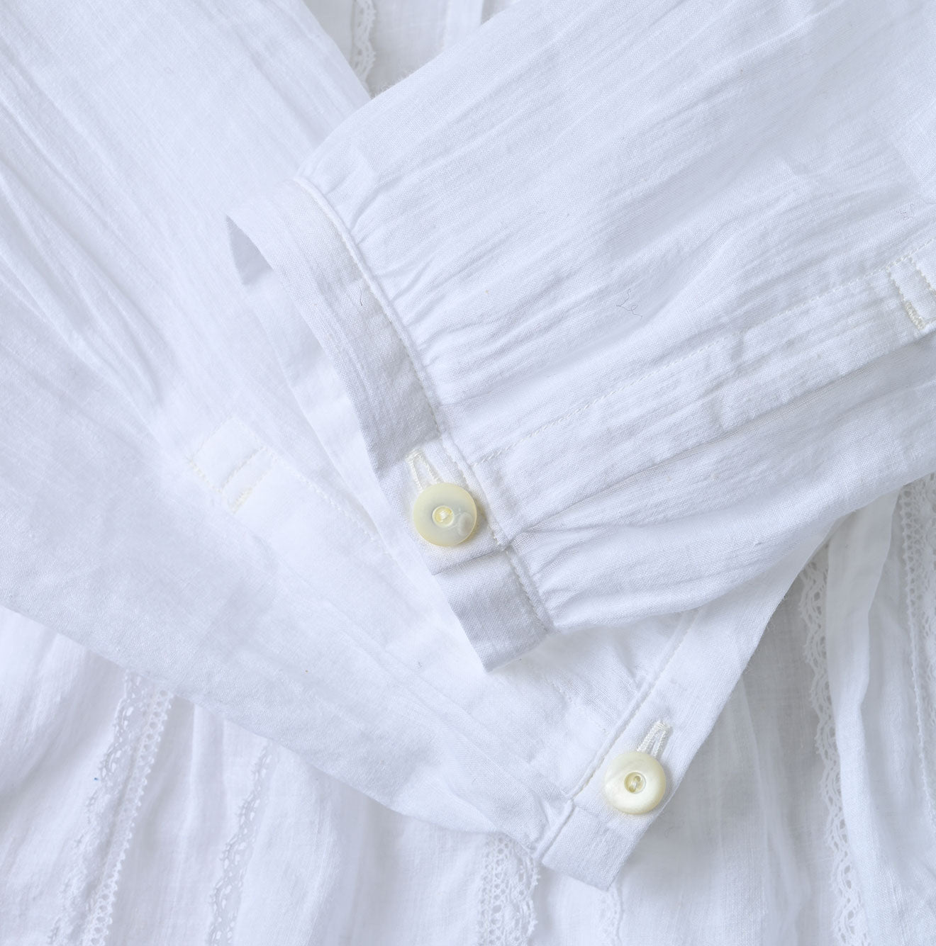 45R Khadi Tuck Lace Blouse