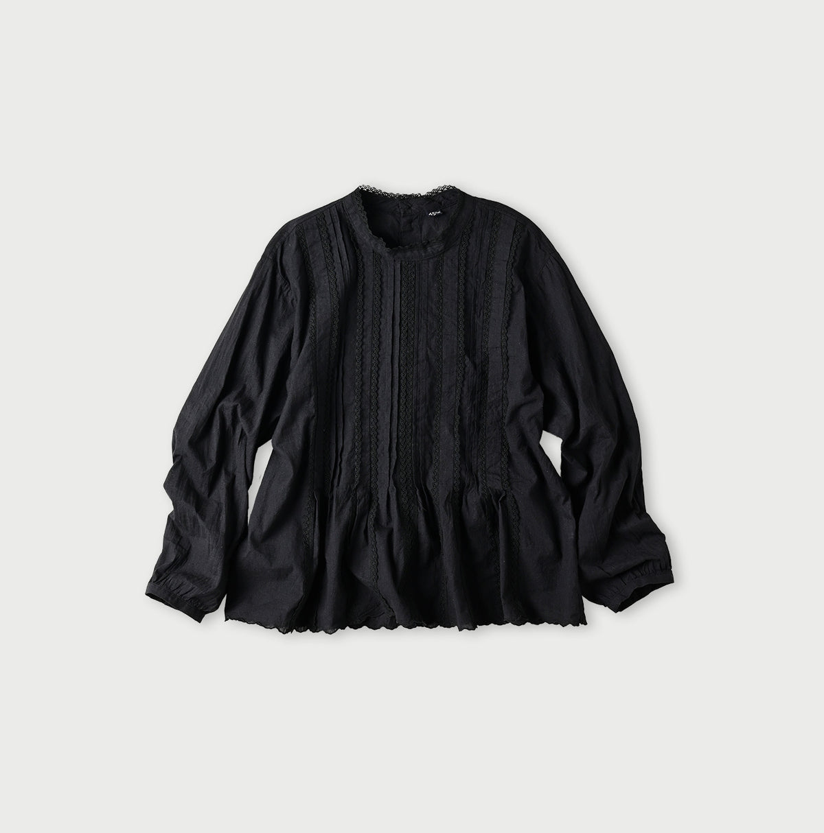 45R Khadi Tuck Lace Blouse