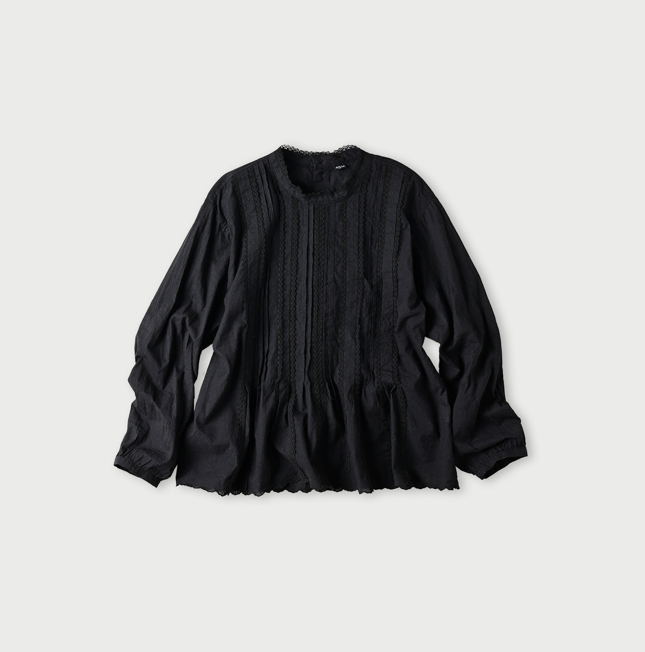 45R Khadi Tuck Lace Blouse