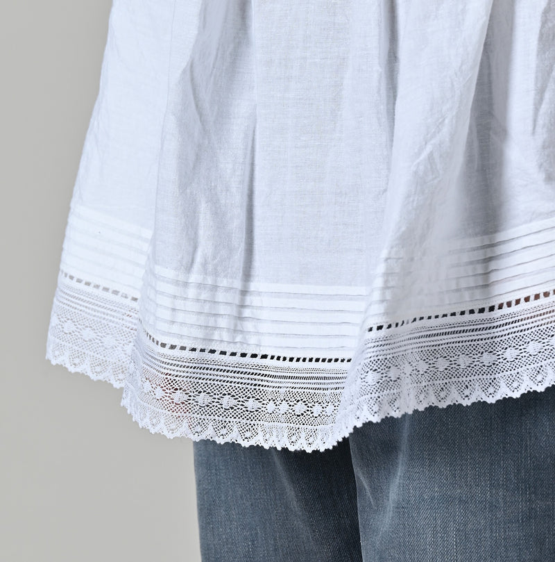 45R Khadi Lace Tuck Smocking Blouse