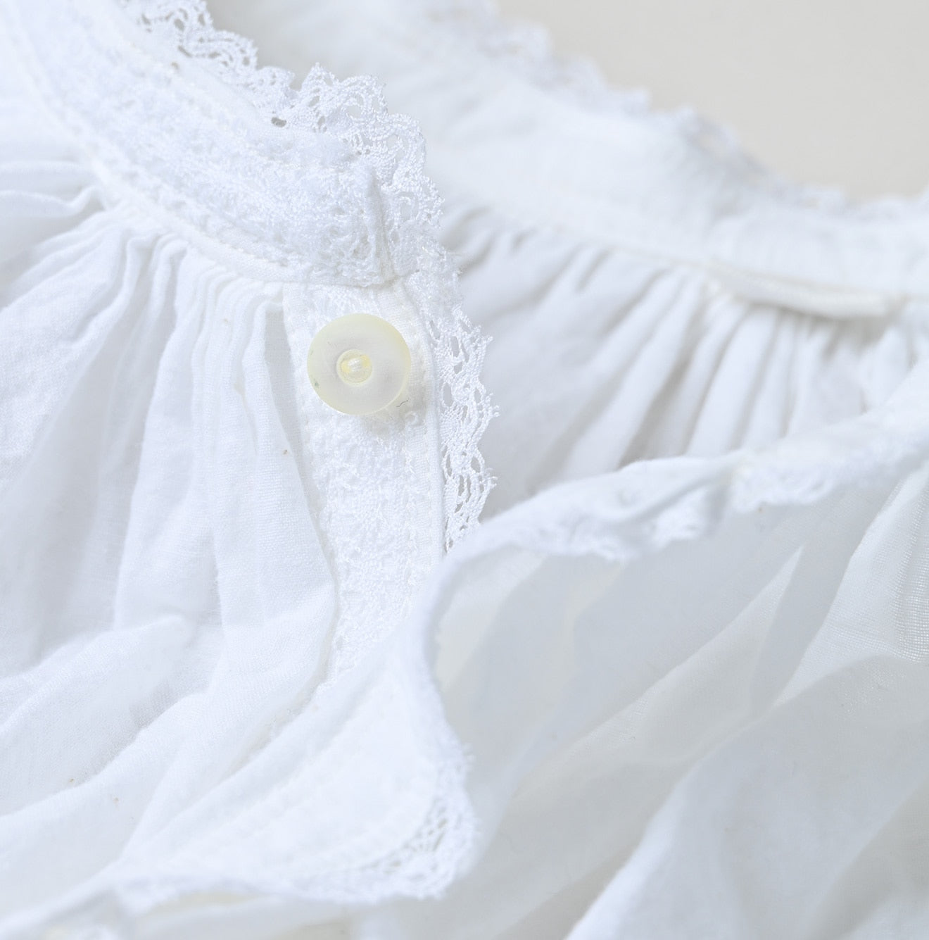 45R Khadi Lace Tuck Smocking Blouse