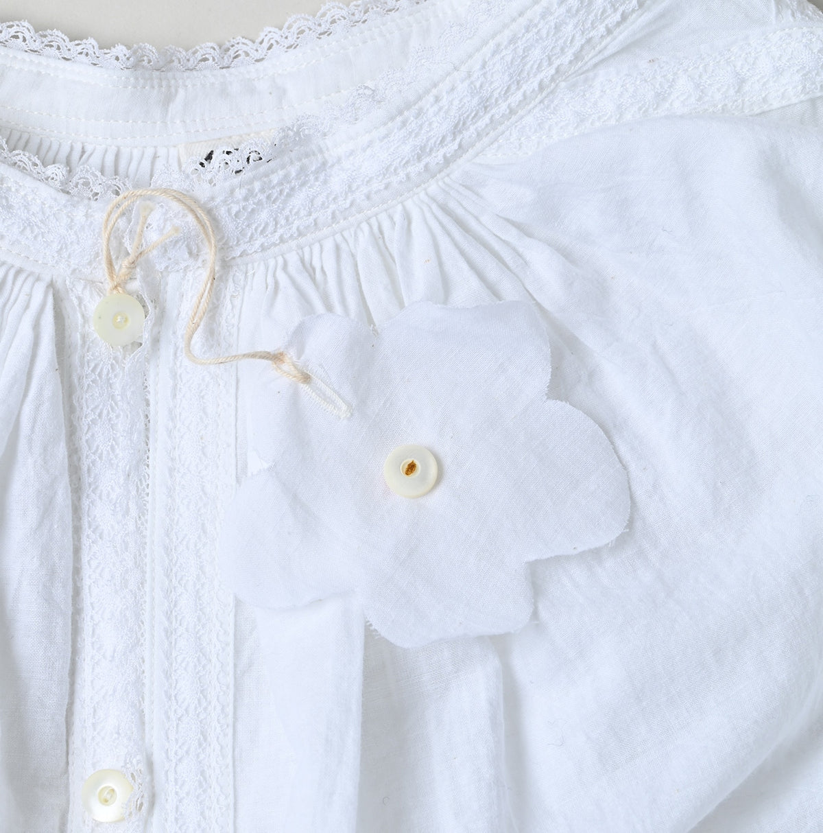45R Khadi Lace Tuck Smocking Blouse