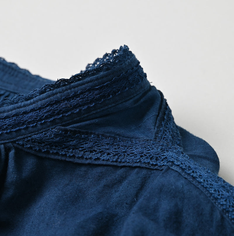 45R Ai Indigo Khadi Lace Tuck Smocking Blouse - Image 13