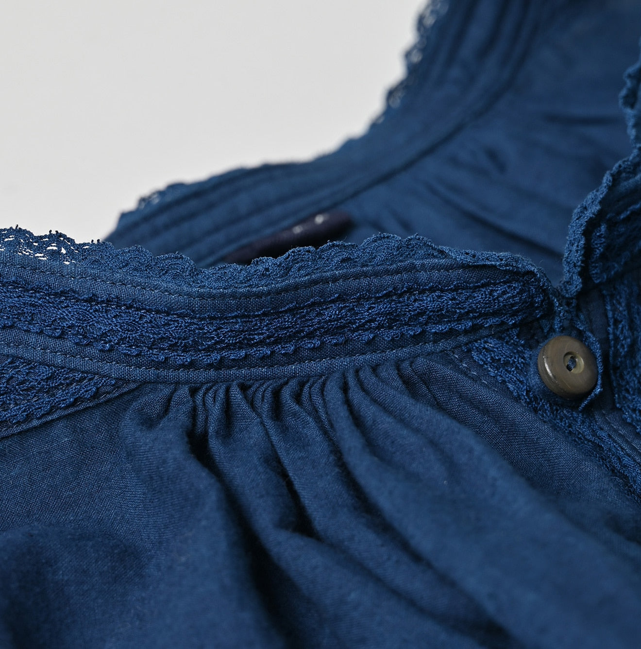 45R Ai Indigo Khadi Lace Tuck Smocking Blouse