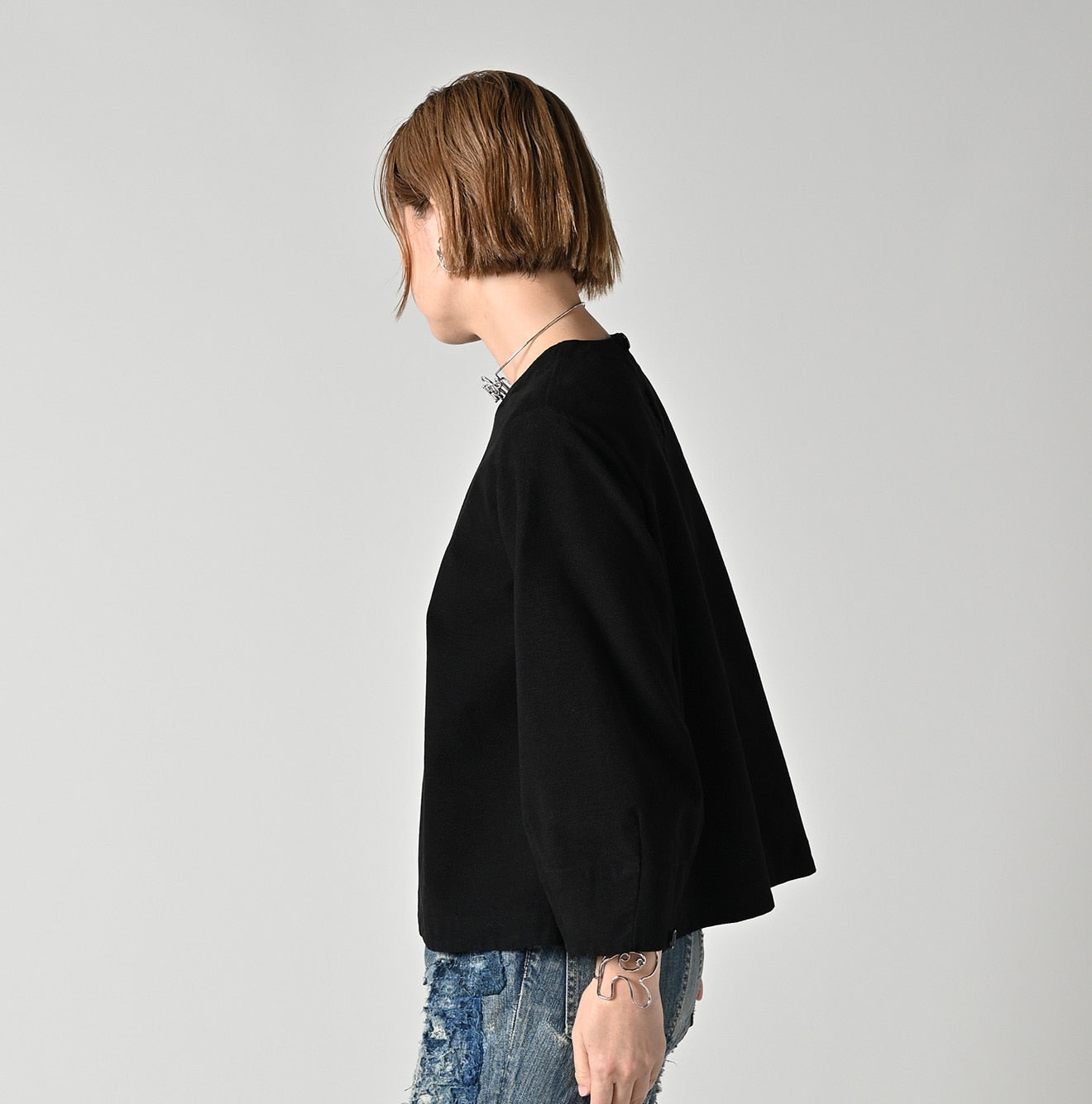 45R Mole Serge Stretch Puff Sleeve Blouse