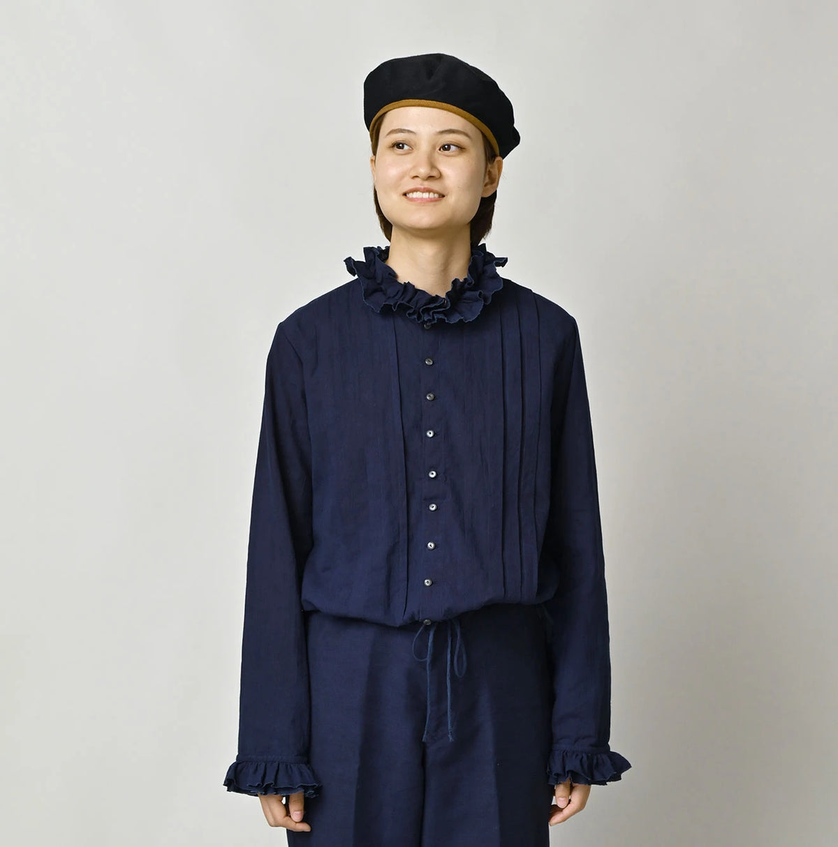 45R Ai Indigo Khadi Tallulah Blouse - Image 3