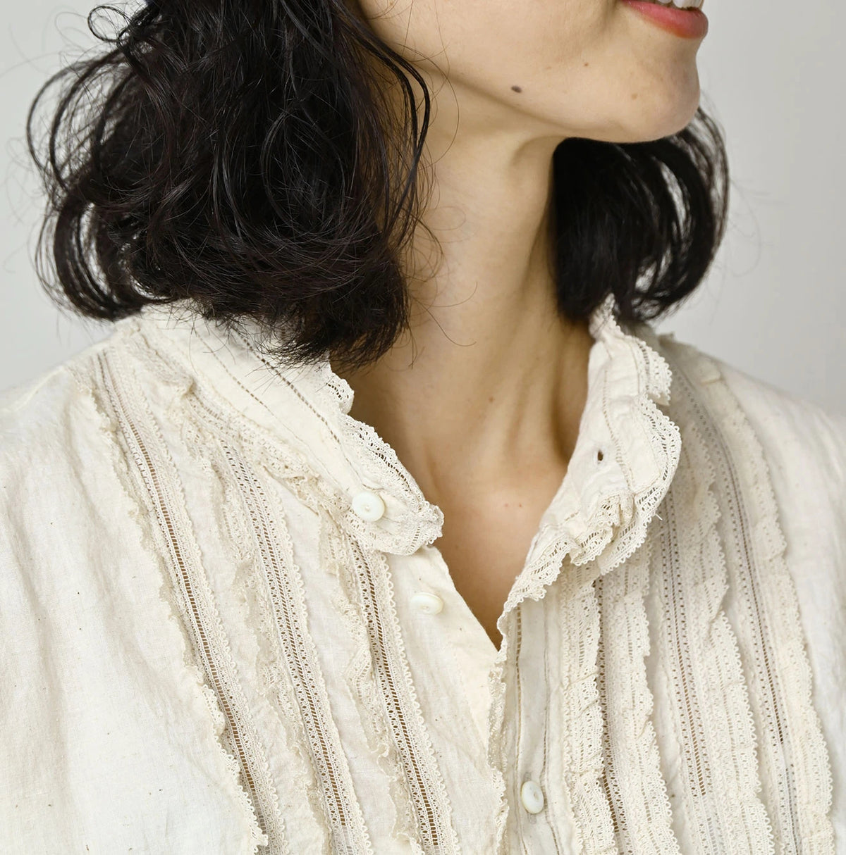45R Khadi Stand Collar Lace Square Blouse - Image 9