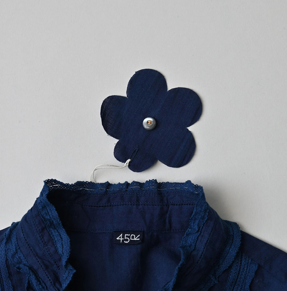 45R Ai Indigo Khadi Stand Collar Lace Square Blouse
