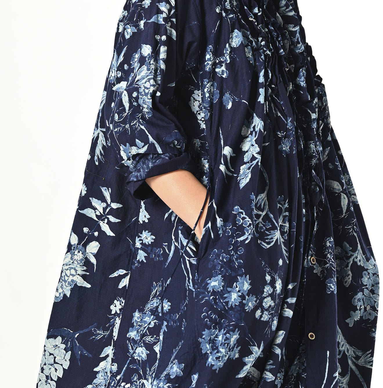 45R Indigo Khadi Noa Flower Cachecoeur Dress