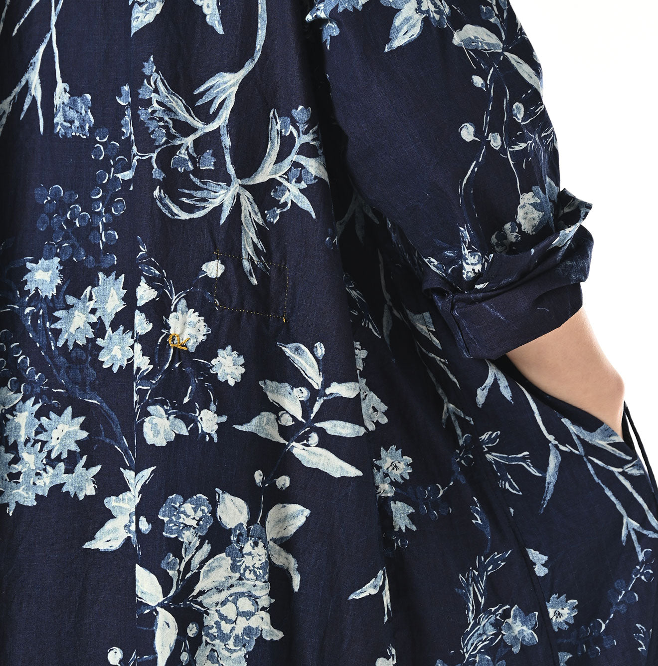 45R Indigo Khadi Noa Flower Cachecoeur Dress