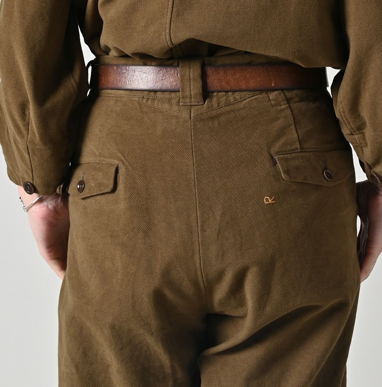 Mole Serge Stretch 908 Nîmes Pants | 45R Official Online Store