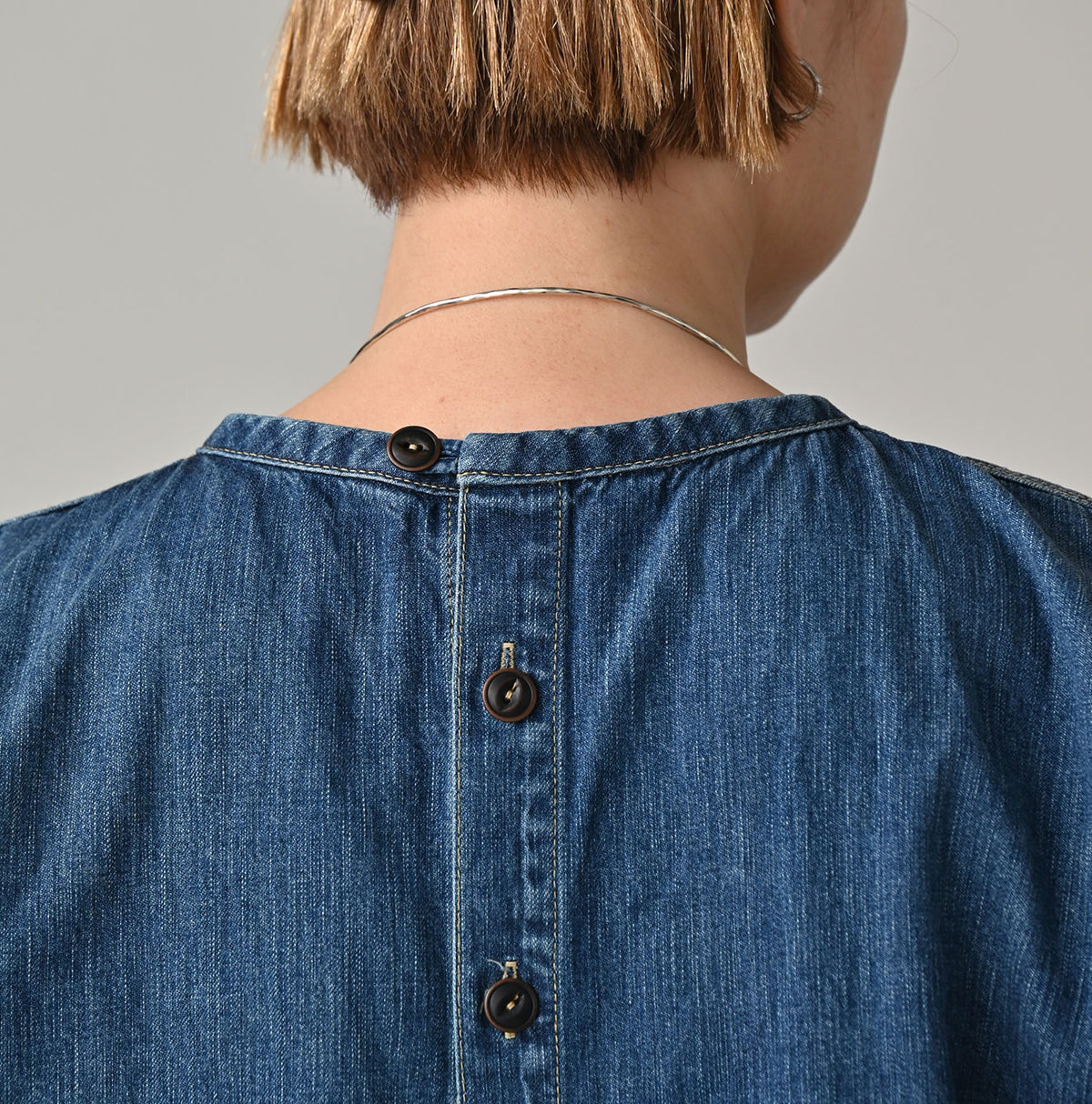 45R Mugihiko Denim Puff Sleeve Blouse Distressed