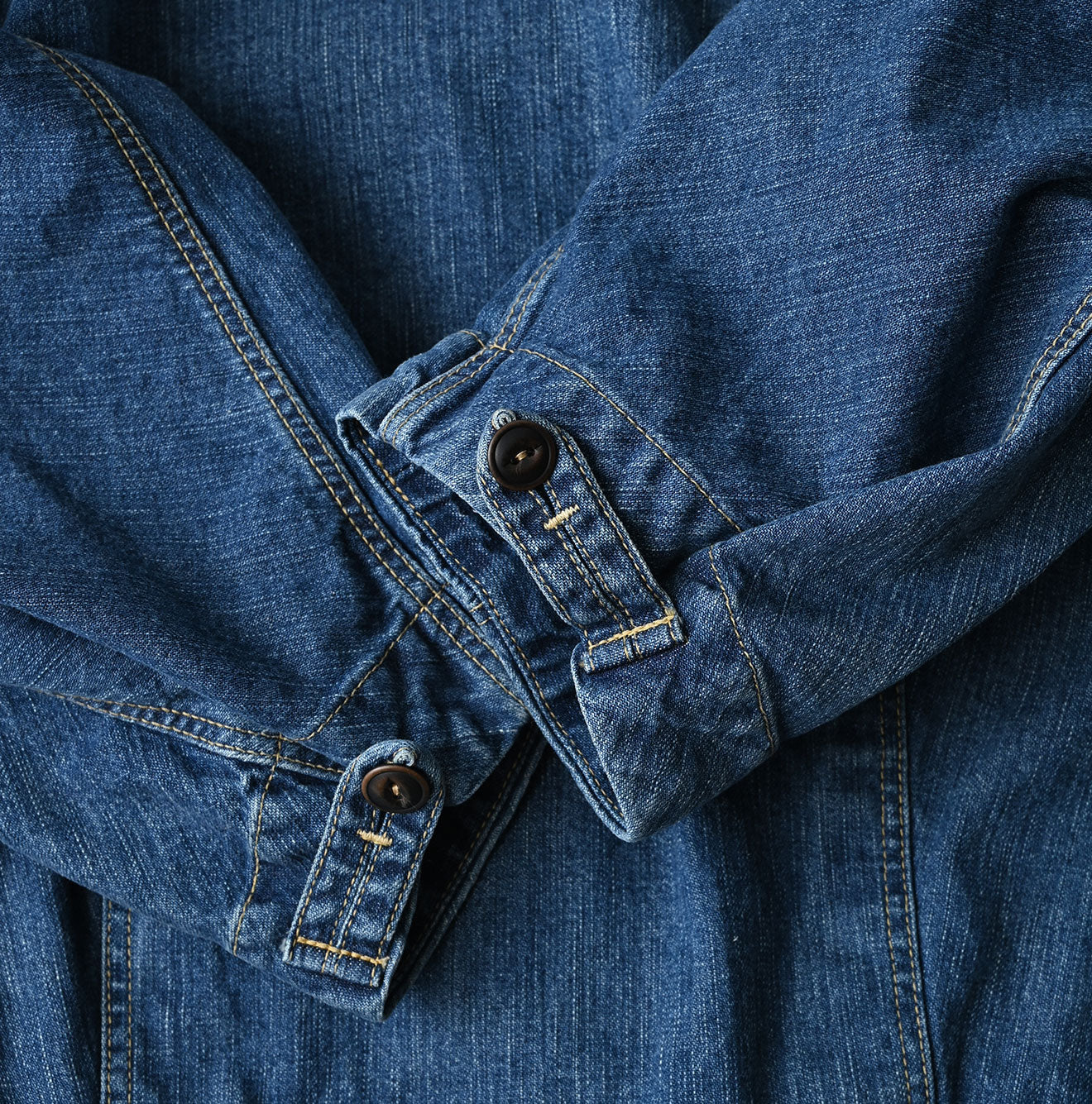 45R Mugihiko Denim Puff Sleeve Blouse Distressed