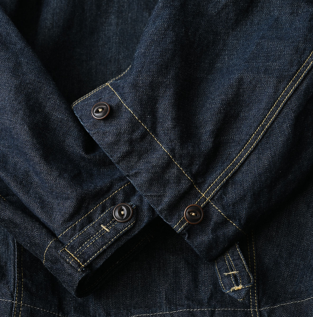 45R Mugihiko Denim Puff Sleeve Blouse - Image 15