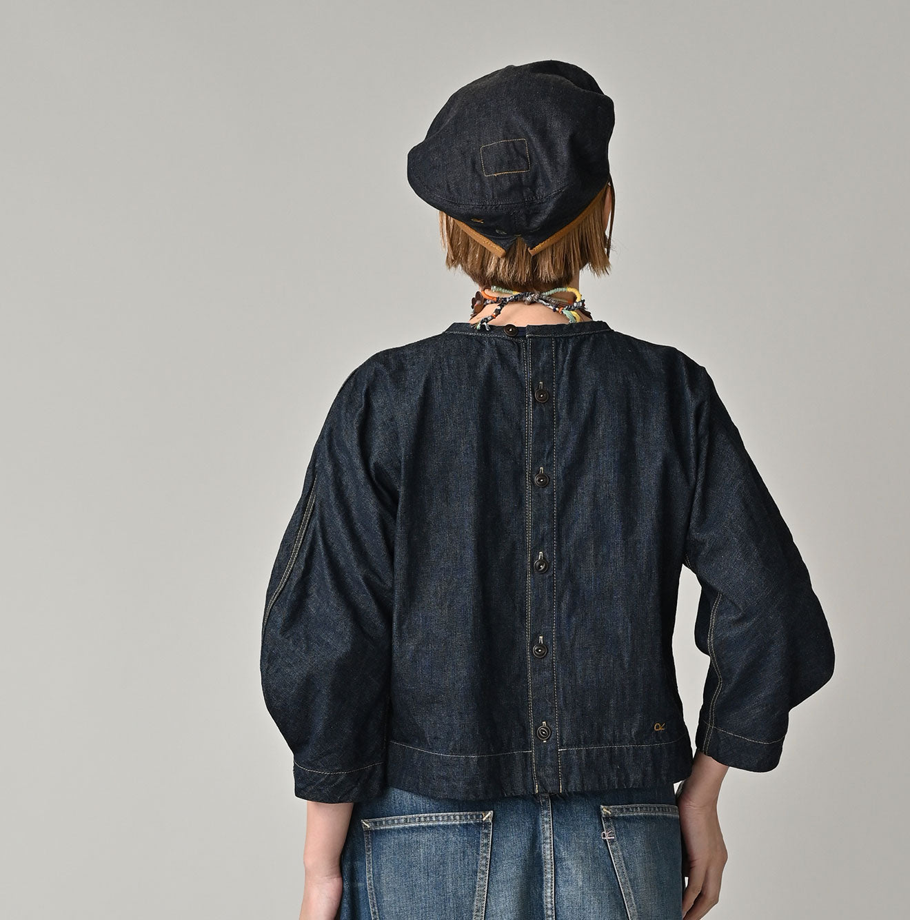 45R Mugihiko Denim Puff Sleeve Blouse - Image 5