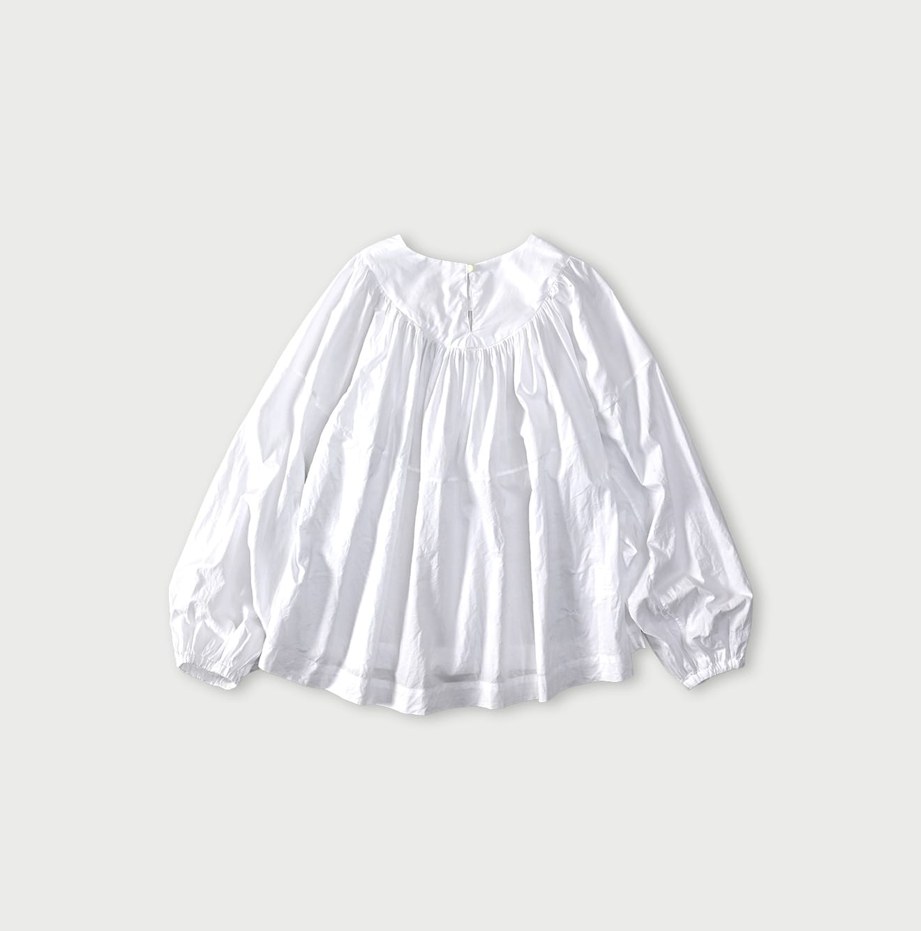 45R Supima Batiste Tuck-Gather Blouse