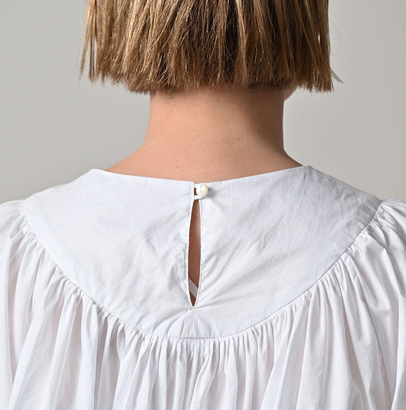 45R Supima Batiste Tuck-Gather Blouse