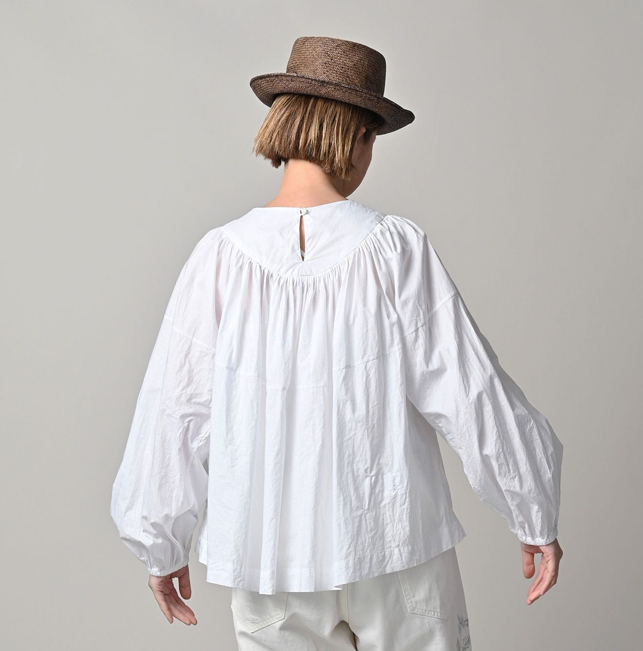 45R Supima Batiste Tuck-Gather Blouse