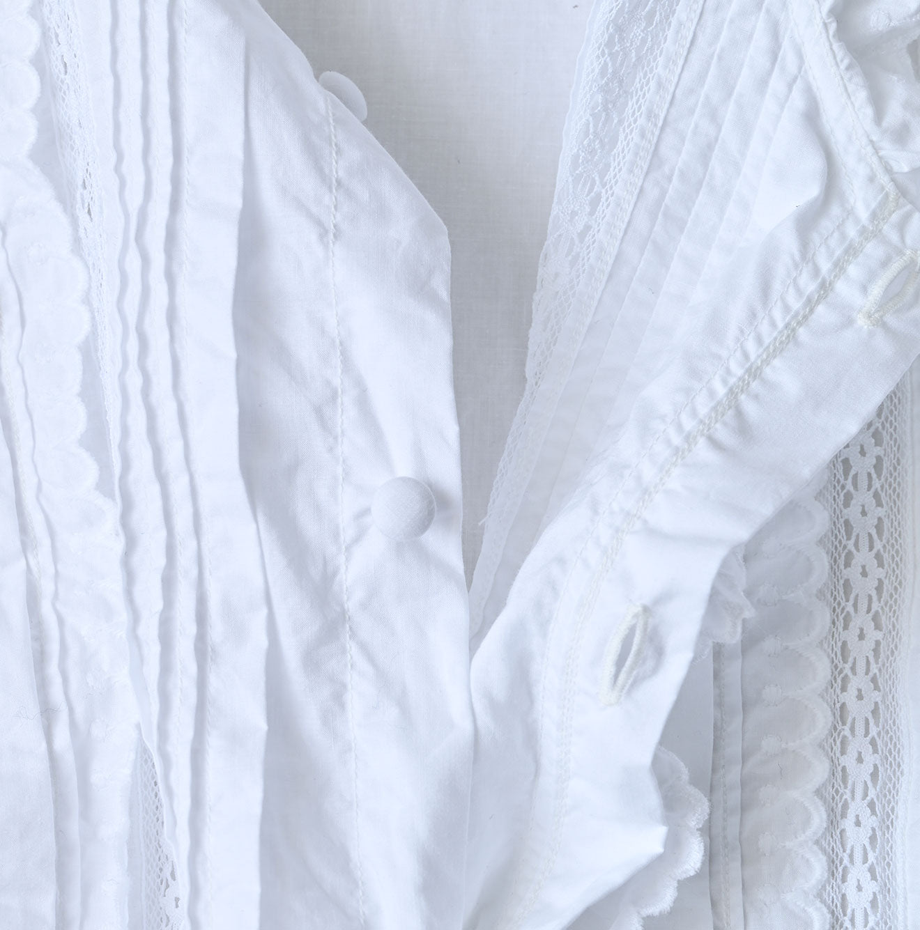 45R Supima Batiste Cutwork Blouse