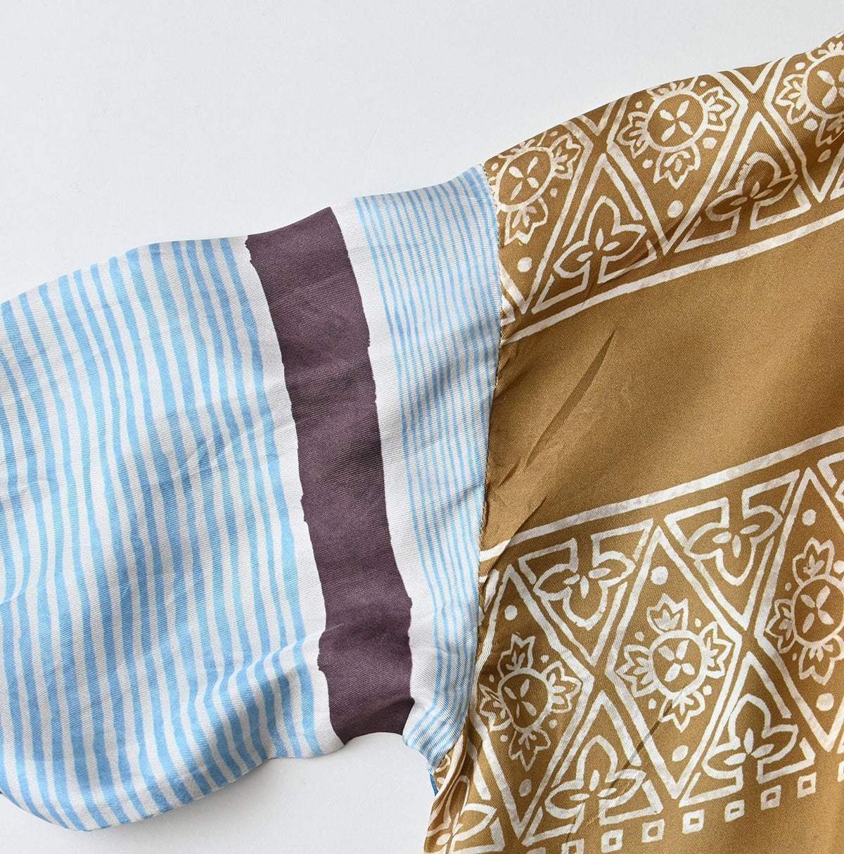 45R Picture Book Bandana Blouse