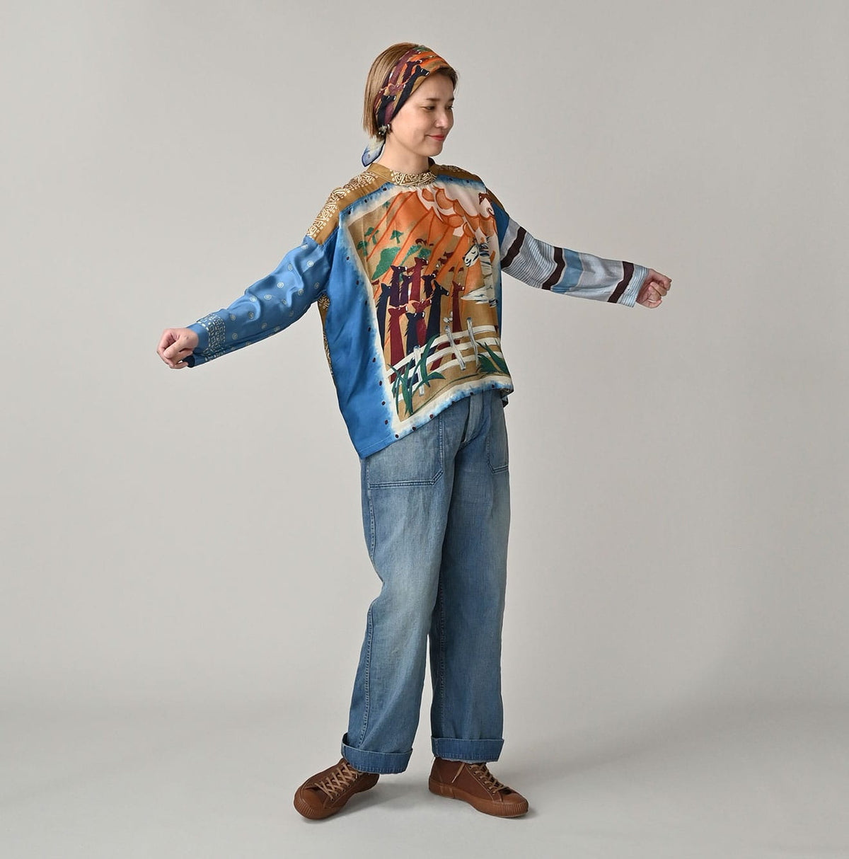 45R Picture Book Bandana Blouse