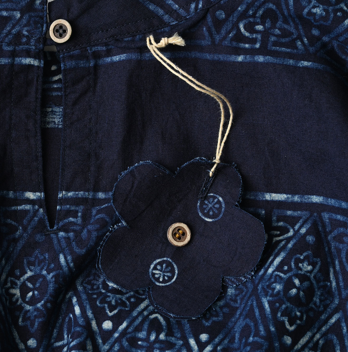 45R Picture Book Bandana Blouse