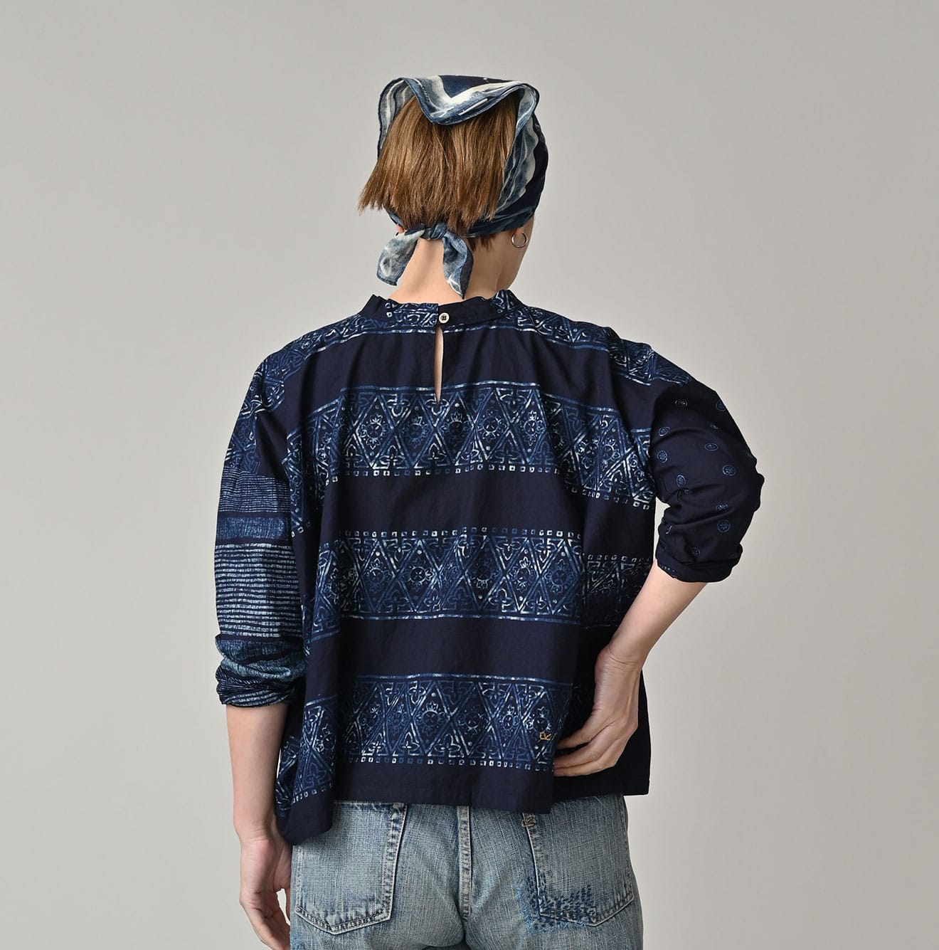 45R Picture Book Bandana Blouse