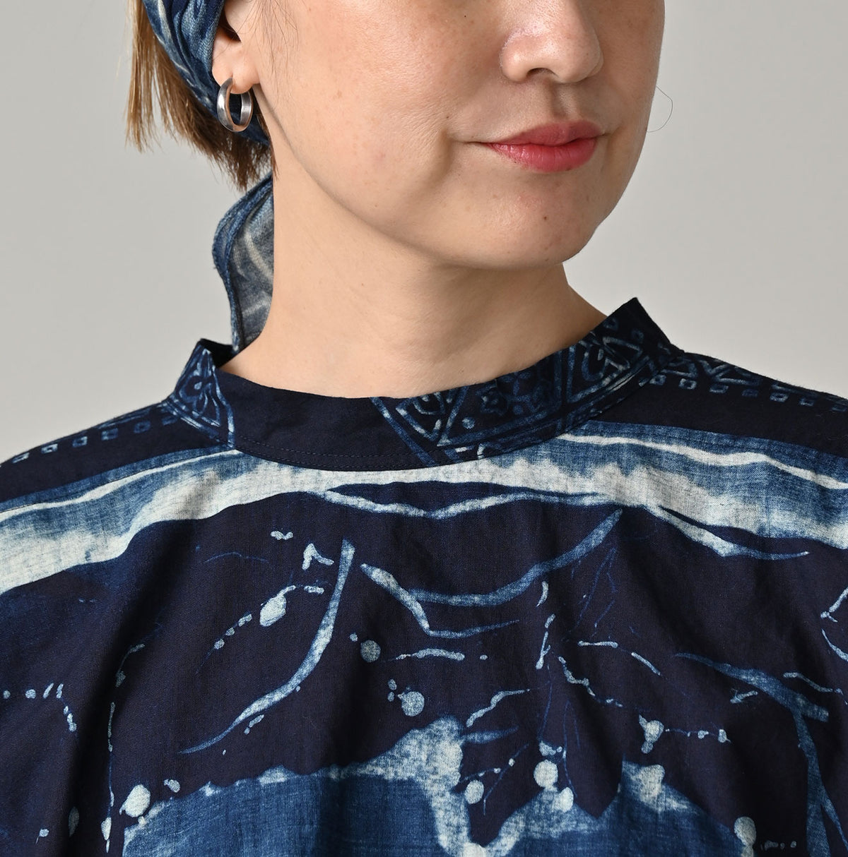 45R Picture Book Bandana Blouse