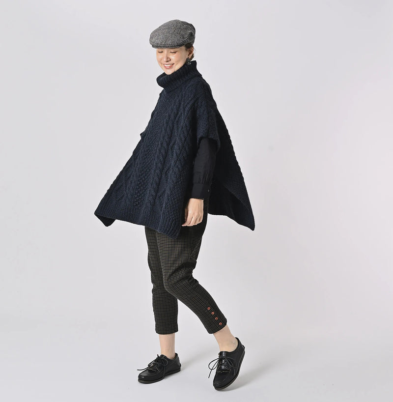 45R Cashmere Aran Poncho - Image 2