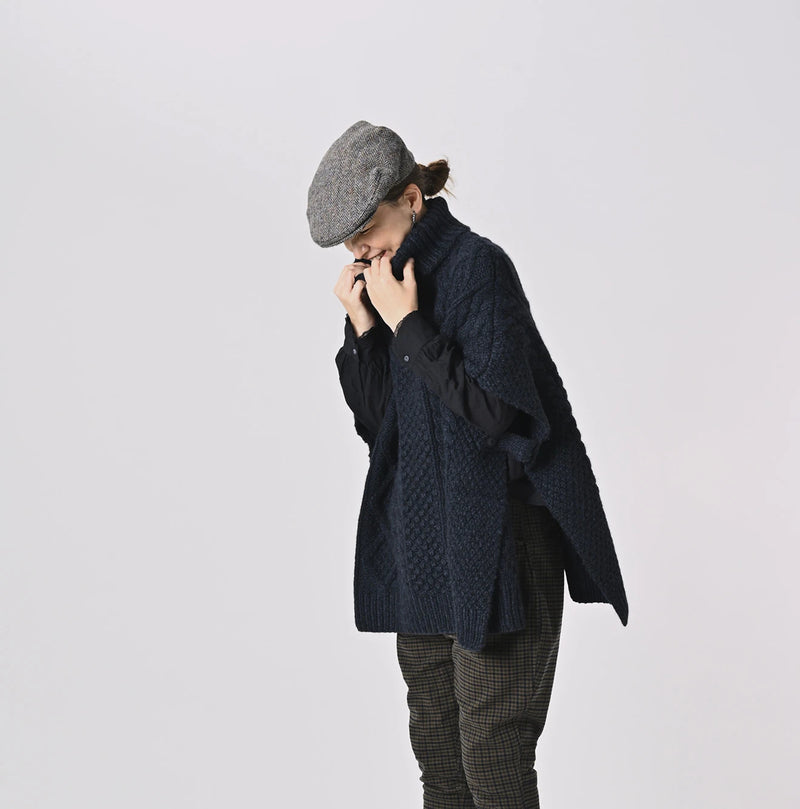 45R Cashmere Aran Poncho - Image 4