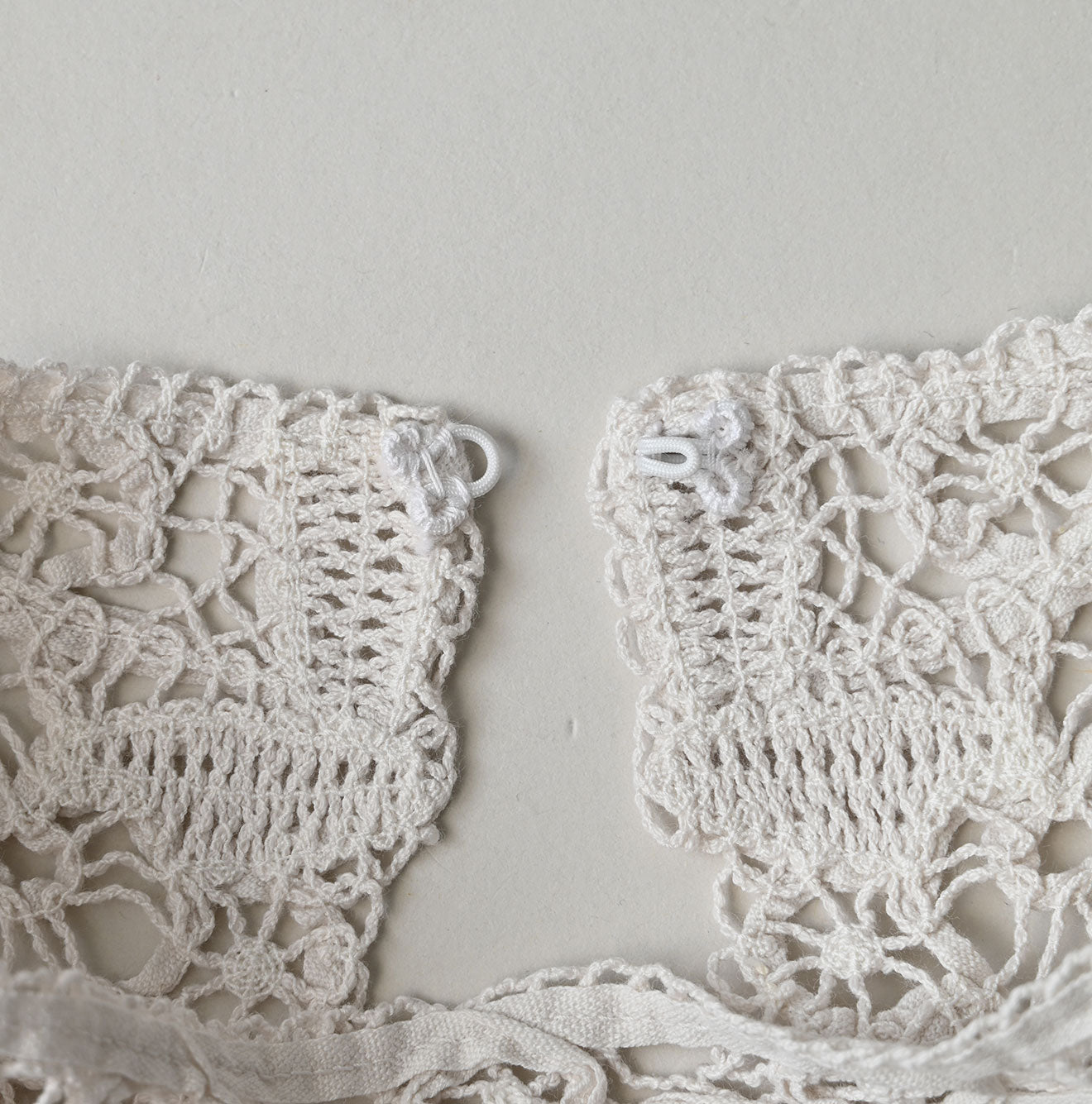 45R Ribbon Lace Collar Petit