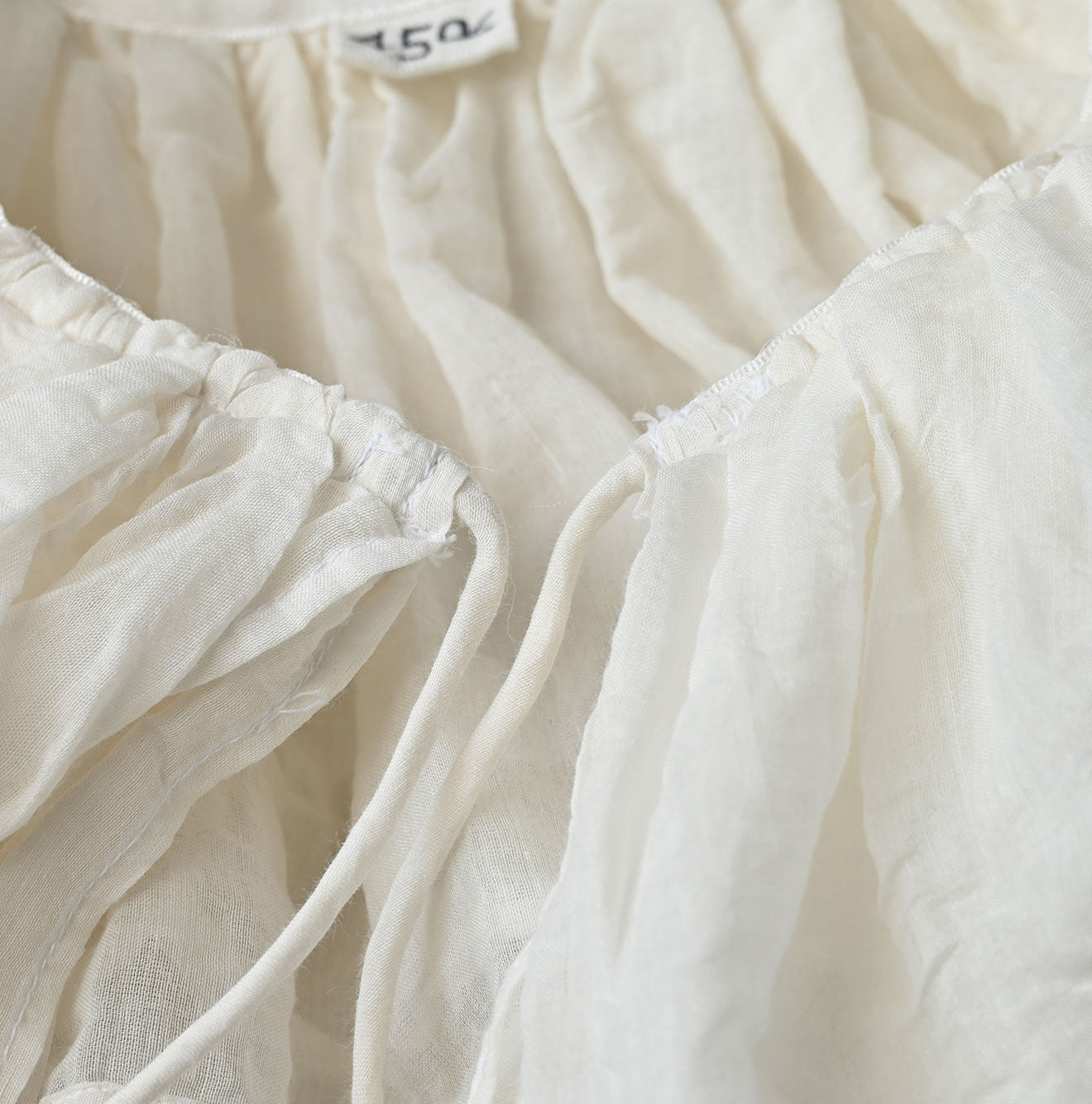 45R Silk Cotton Petal Collar