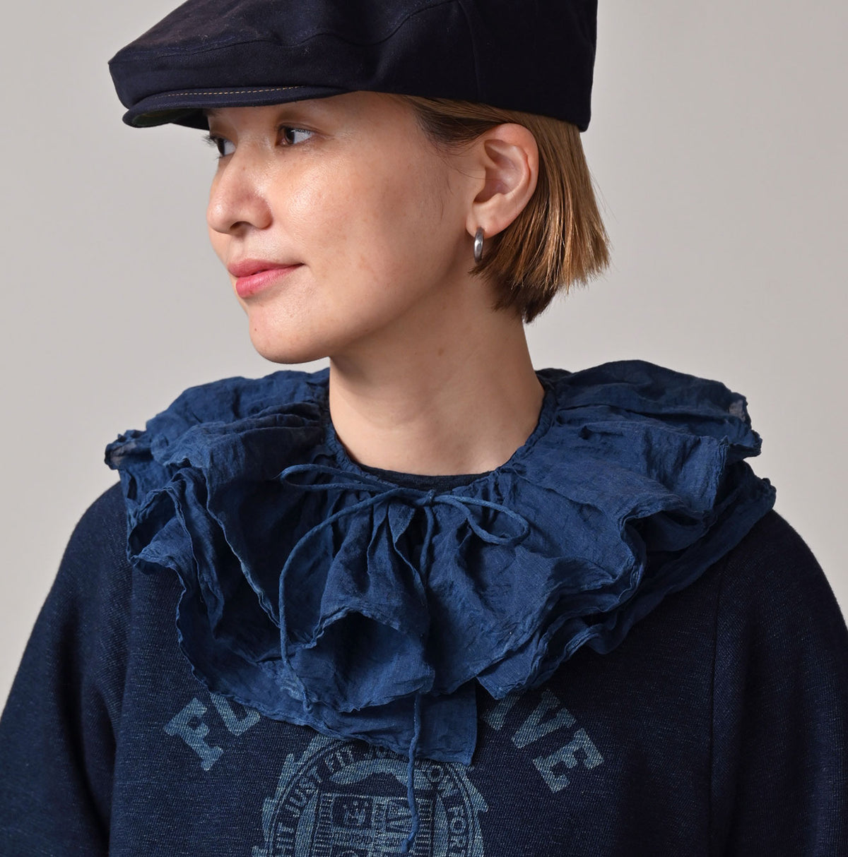 45R Ai Indigo Silk Cotton Petal Collar