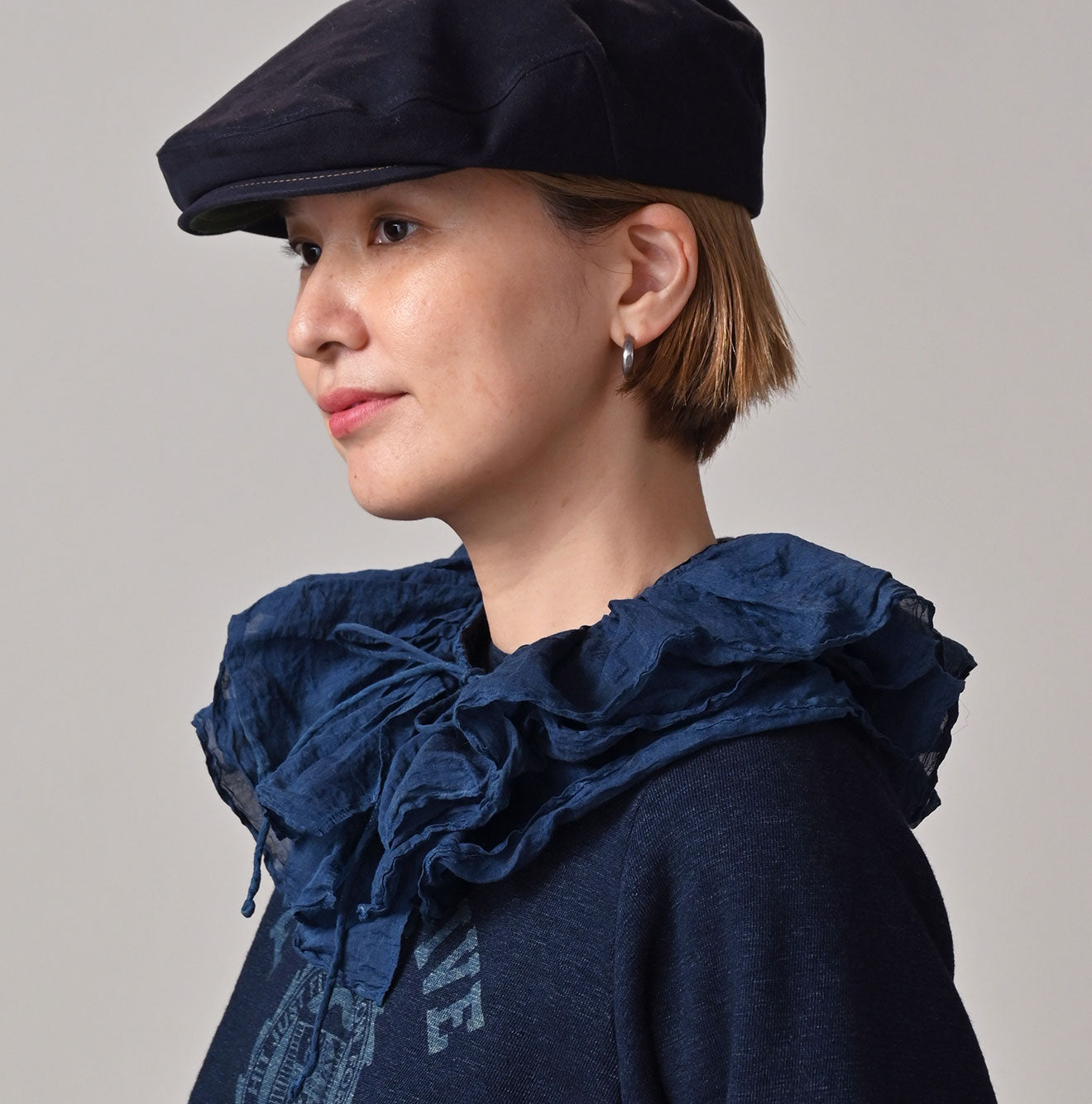 45R Ai Indigo Silk Cotton Petal Collar