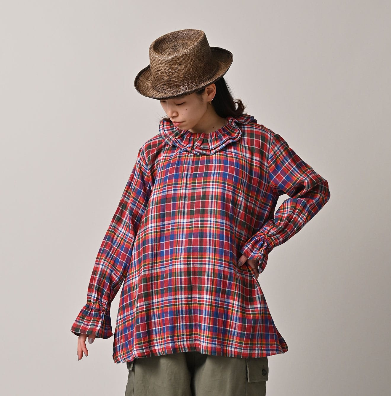 45R Gauze Doublecloth Frilled Collar Plaid Blouse