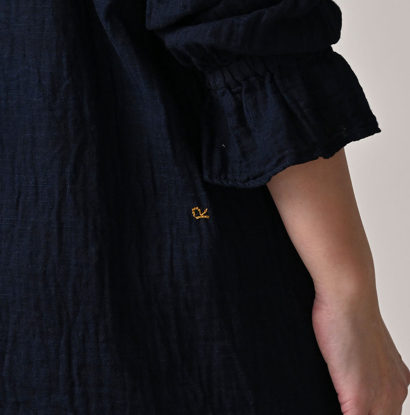 45R Indigo Gauze Doublecloth Frilled Collar Blouse