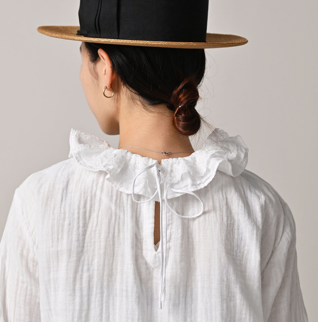 45R Gauze Doublecloth Frilled Collar Blouse - Image 8