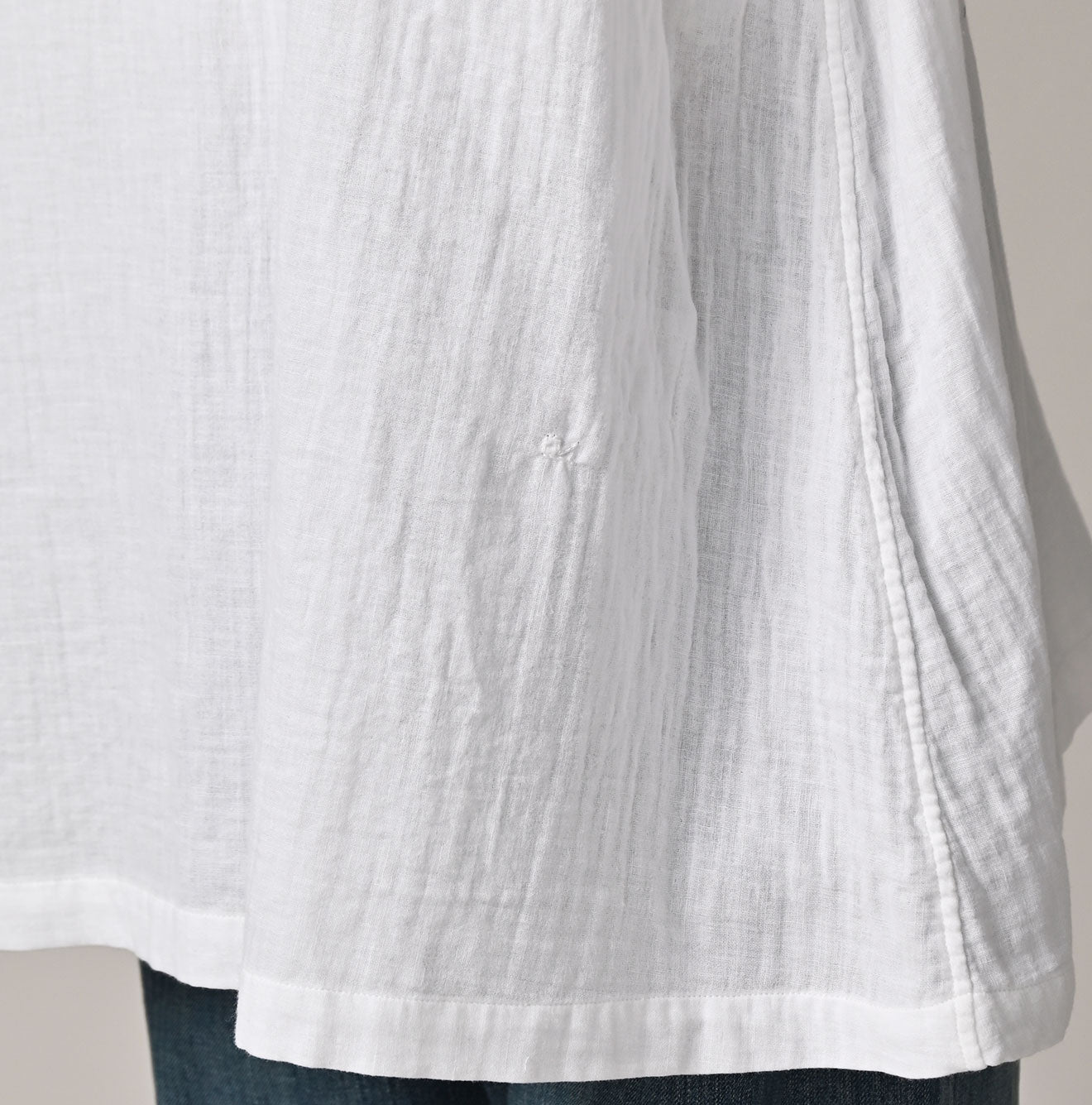 45R Gauze Doublecloth Frilled Collar Blouse
