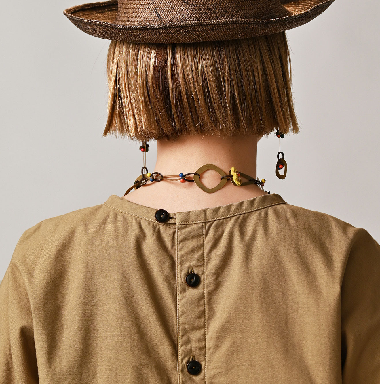 45R Back Sateen Puff Sleeve Blouse - Image 10