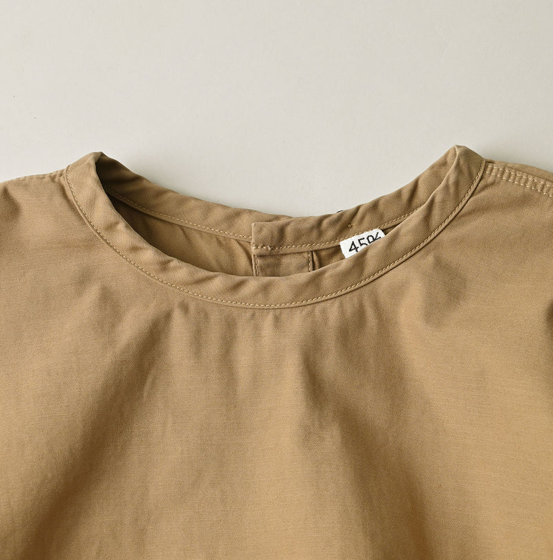 45R Back Sateen Puff Sleeve Blouse