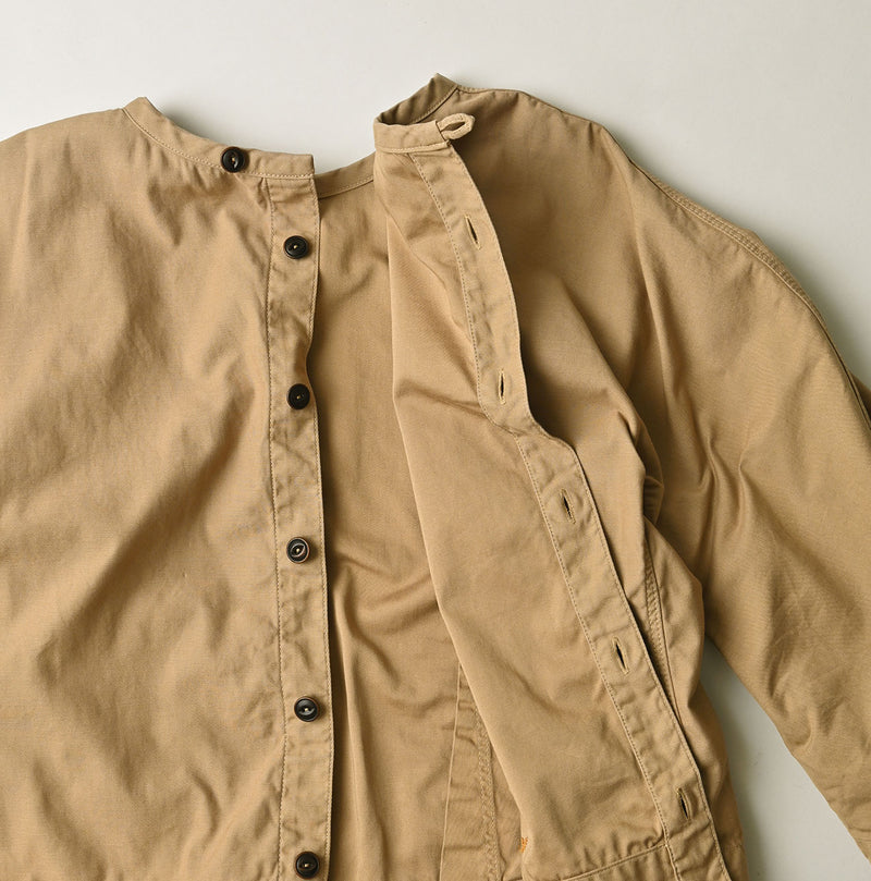 45R Back Sateen Puff Sleeve Blouse