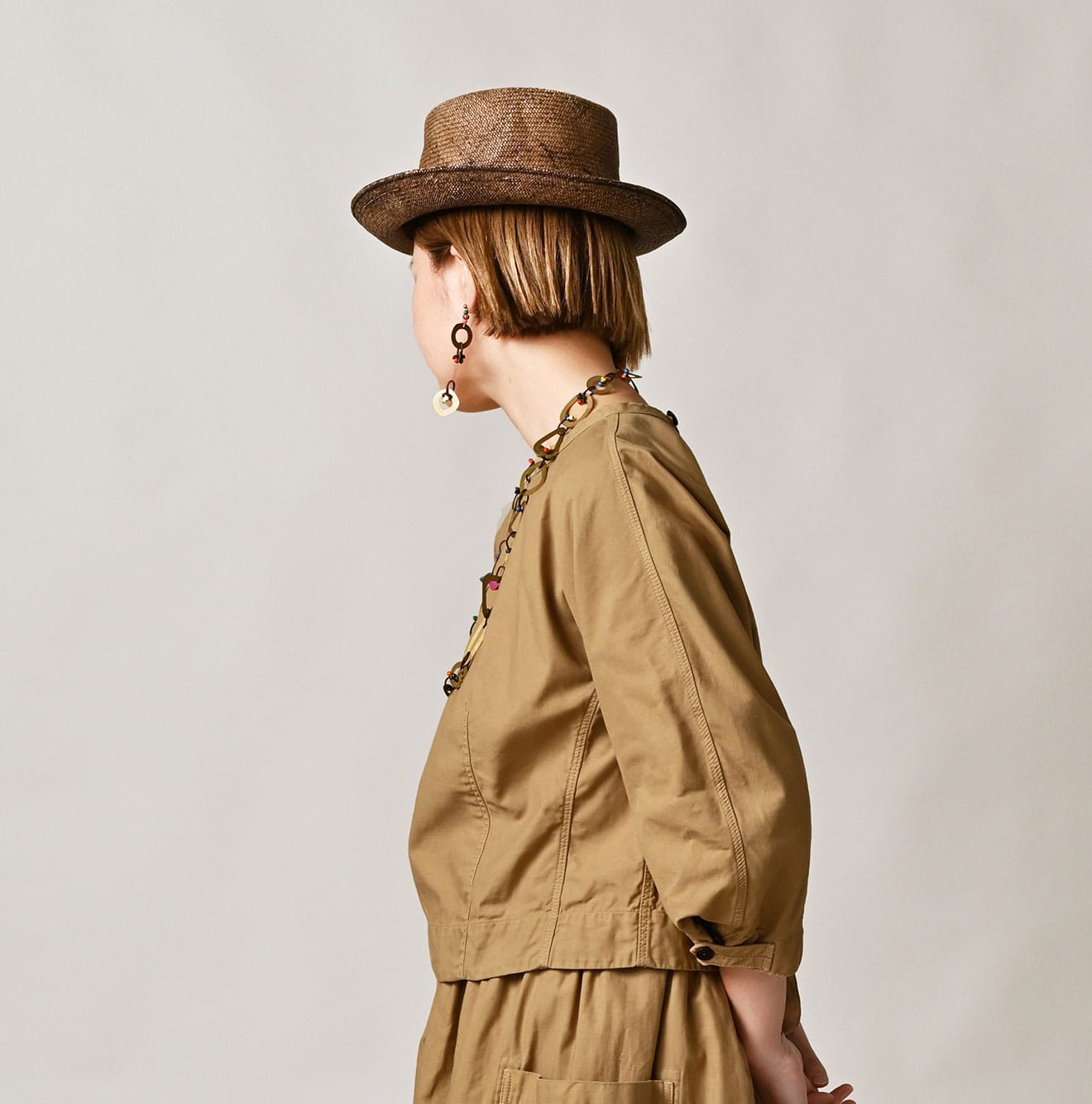 45R Back Sateen Puff Sleeve Blouse - Image 6