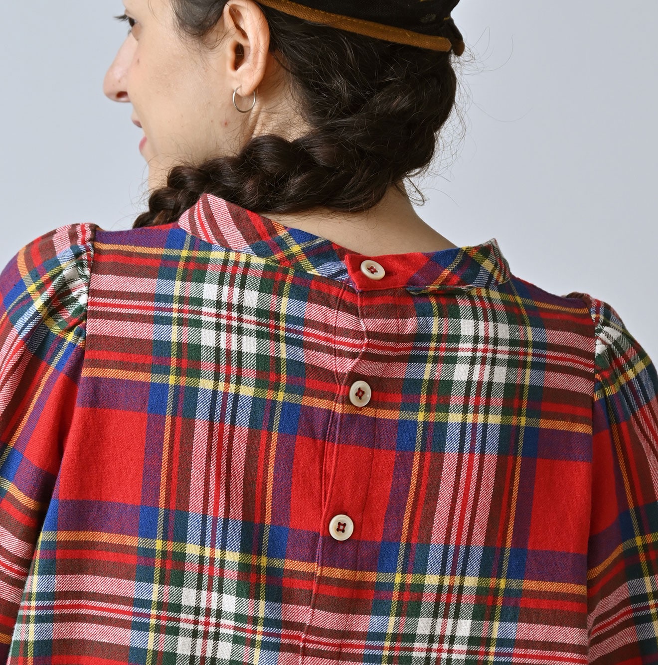 45R Doublecloth Puff Sleeve Blouse - Image 9