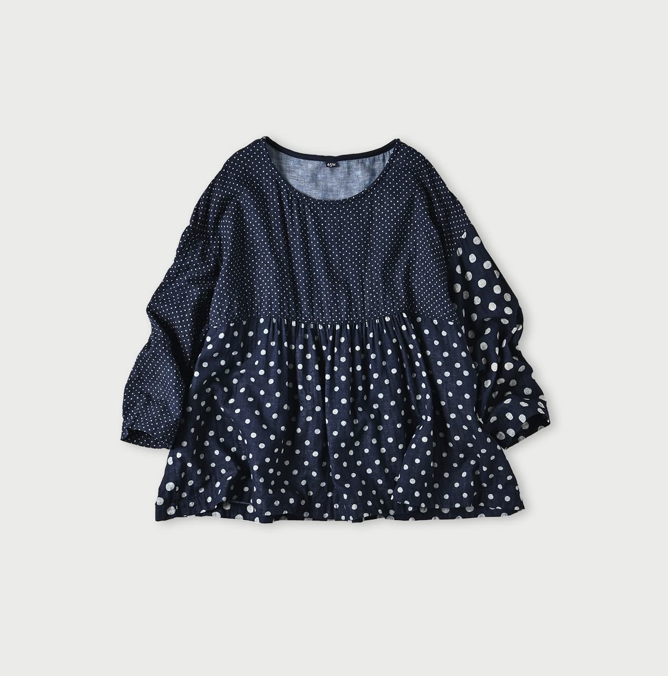 45R Indigo Fuwafuwa Double-woven Dots Blouse