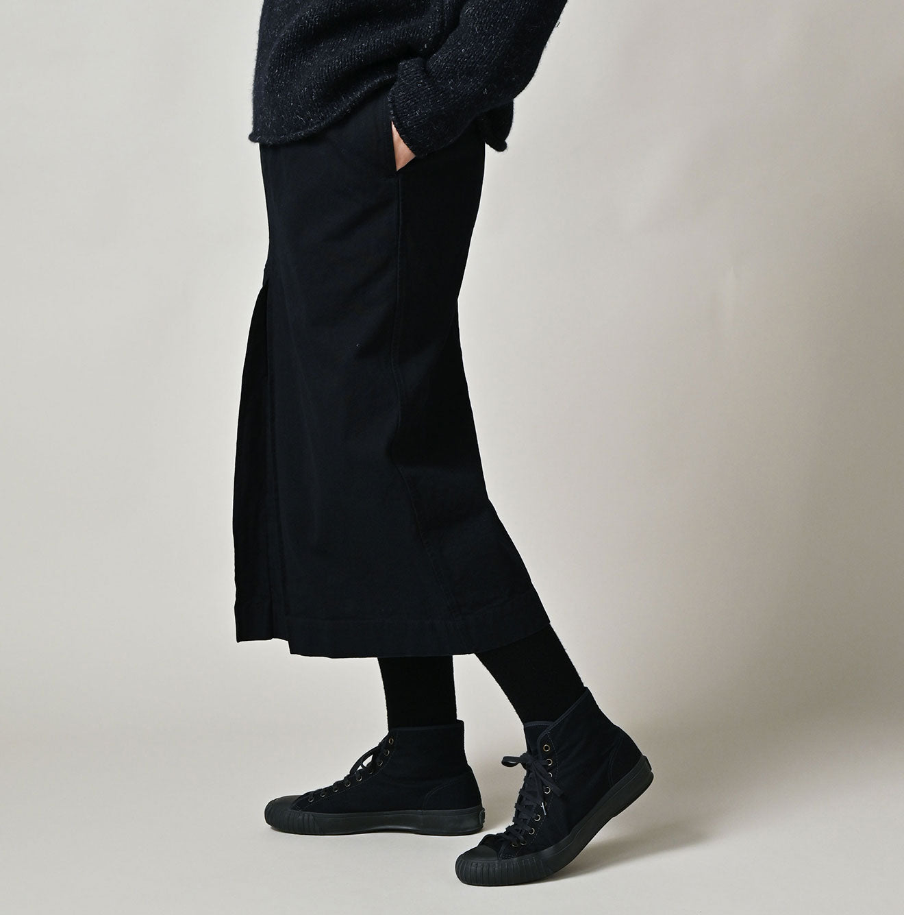 45R Indigo Duck Charlotte Tuck Skirt - Image 4