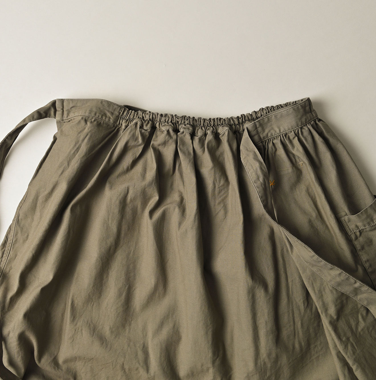 45R Back Sateen Apron Skirt